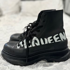 ALEXANDER MCQUEEN BOOTS